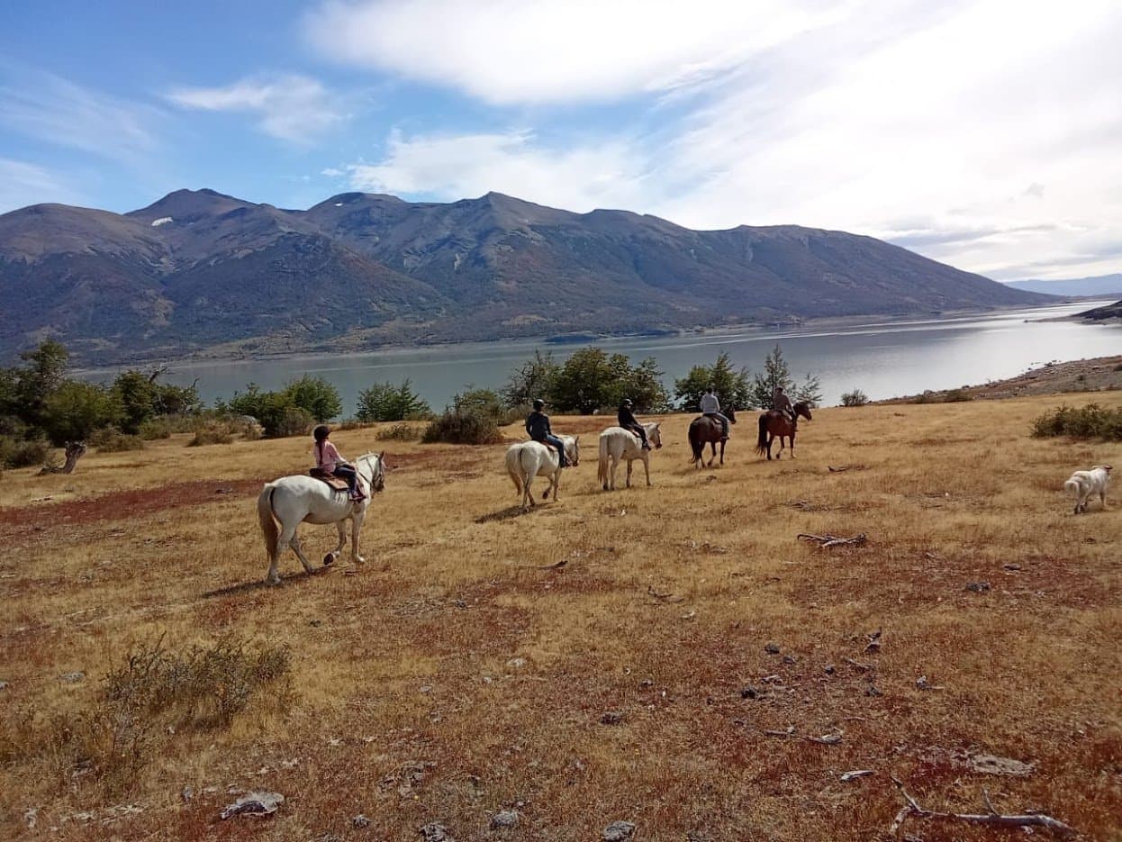 Cabalgata «Bosques y Lagos»